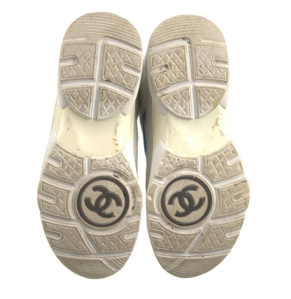 Chanel Authentic Interlocking CC Logo Sneakers Women's Size: 7 | IT 36 - Picture 5 of 5